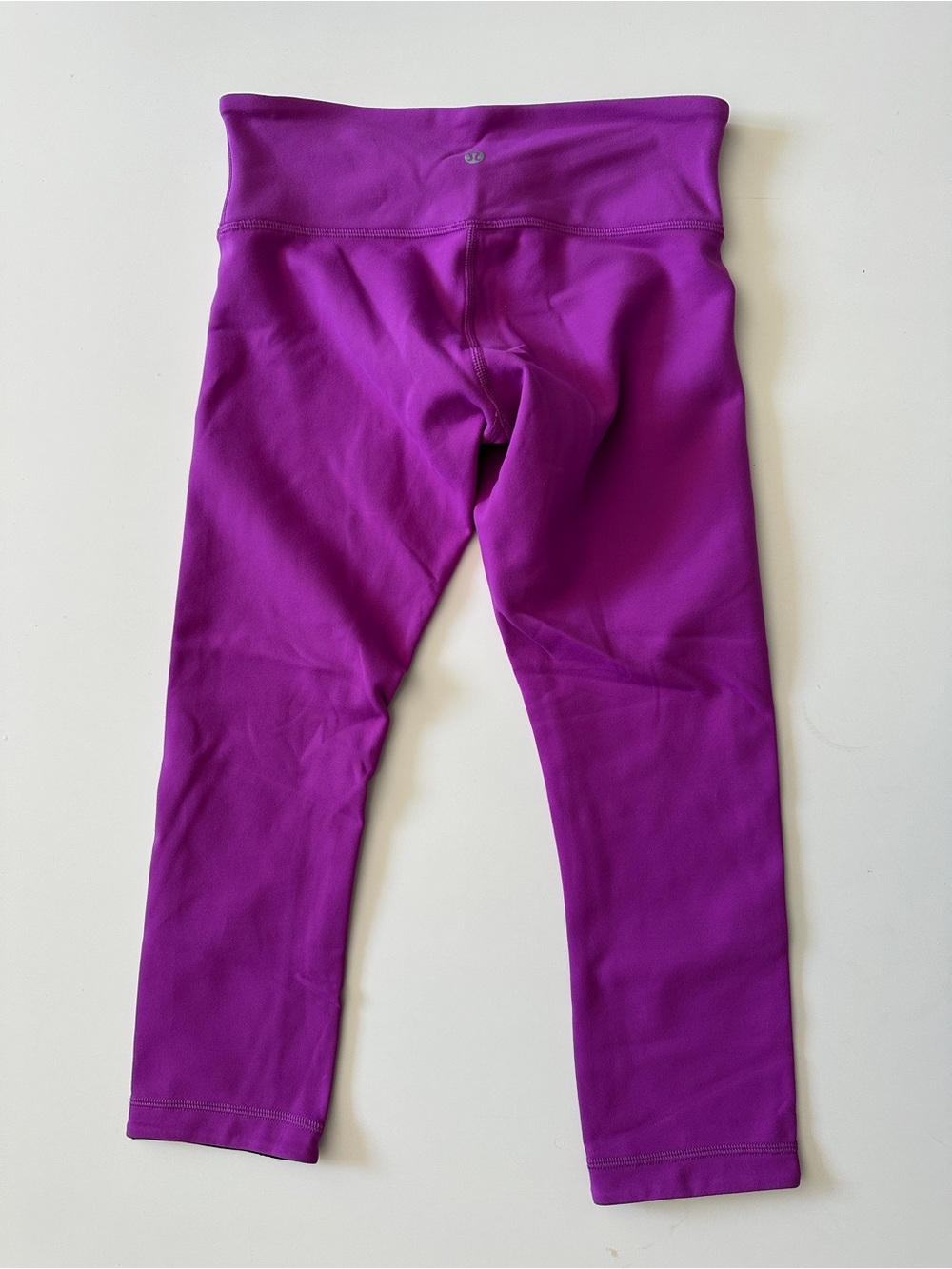 lululemon Wunder Under Crop III Ultra Violet / black reversible Leggings 6
